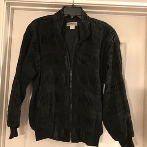 Model vintage textured jacket